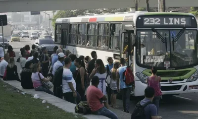 Motoristas de ônibus do Rio em estado de greve: paralisação pode começar nesta sexta-feira (12/06)