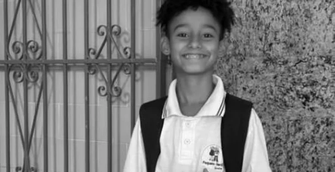 Dor e Luto: Familiares e Amigos se Despedem de Theo, Menino de 9 Anos Atropelado no Alemão