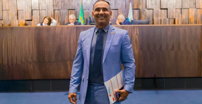 Renato Machado fortalece atuação na Alerj com foco em educação, pesca e meio ambiente