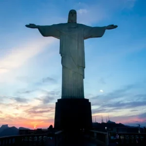 Rio de Janeiro celebra o melhor janeiro da história em 2026 com alta de 17% no turismo internacional impulsionado pela Argentina