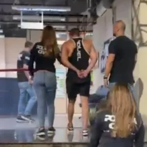 Padrasto é Preso em Flagrante no Méier por Torturar e Agressões Recorrentes Contra Enteado de 4 Anos
