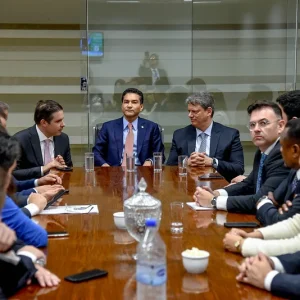 Republicanos mira "Triângulo das Bermudas Eleitoral" em 2026 com foco em SP e MG, mas enfrenta desafios no RJ