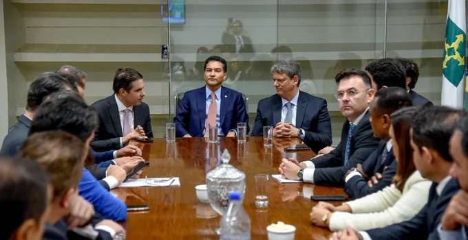 Republicanos mira "Triângulo das Bermudas Eleitoral" em 2026 com foco em SP e MG, mas enfrenta desafios no RJ