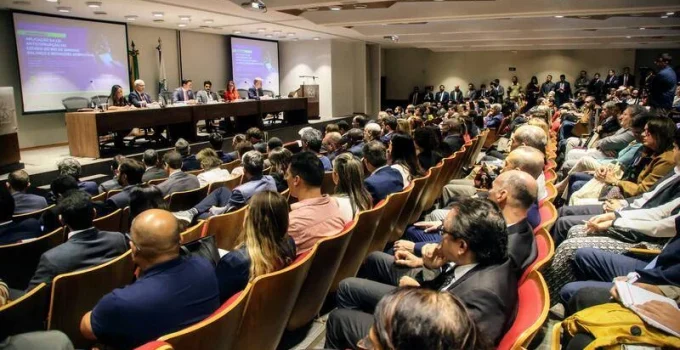 Governo do Rio de Janeiro investe R$ 70 milhões em mais de 10 mil fuzis para reforçar a segurança pública