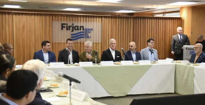 Douglas Ruas defende segurança jurídica e propõe soluções para indústria automotiva e infraestrutura do RJ na Firjan