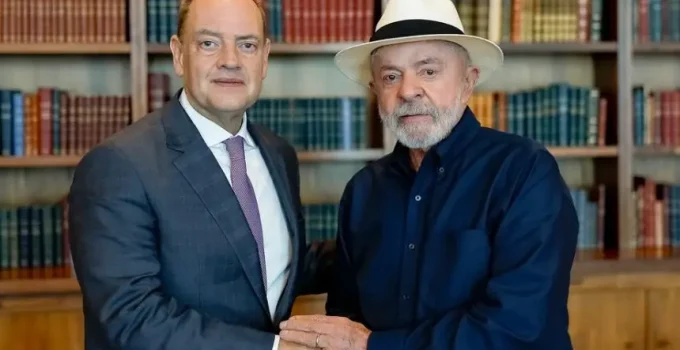 Lula e Governador do Rio Assinam Adesão ao Propag: Nova Renegociação de Dívidas com União Traz Alívio Financeiro