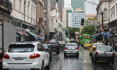 Estudo Revela: 80% dos Carros Roubados no RJ São Recuperados em Áreas Dominadas pelo Crime