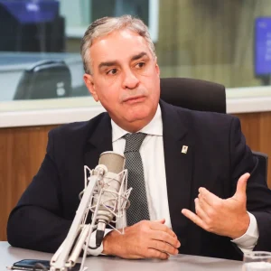 André Ceciliano relembra gestão na Alerj e defende planejamento estratégico para o futuro do Rio