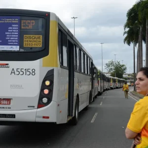 Greve dos Rodoviários no Rio de Janeiro Entra no Segundo Dia com Assembleia e Negociações no TRT