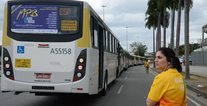 Greve dos Rodoviários no Rio de Janeiro Entra no Segundo Dia com Assembleia e Negociações no TRT