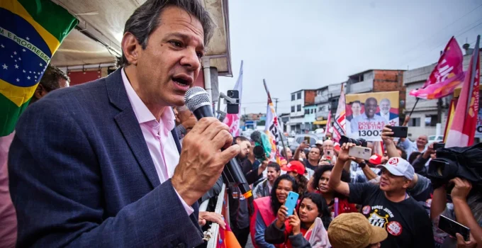 Haddad alerta para avanço de milícias no transporte de cargas em SP e compara com cenário do Rio de Janeiro