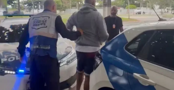 Motorista que atropelou seis jovens em Niterói é preso em flagrante após fuga e responderá por tentativa de homicídio