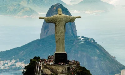 Manifesto de Entidades Cariocas Alerta: "Comércio Irregular na Orla do Rio Saiu do Controle"