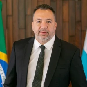 PF mira Márcio Canella, aliado de Flávio Bolsonaro, e agrava crise na pré-campanha de 2024 no Rio de Janeiro