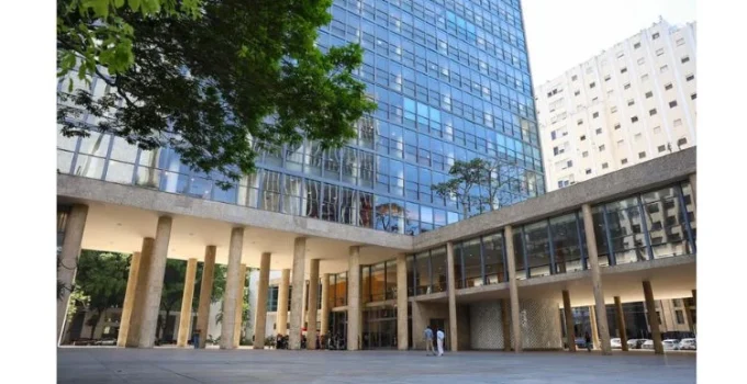Rio Memórias lança "Rio de Modernidades": caminhada cultural gratuita pelo Centro Histórico do Rio de Janeiro