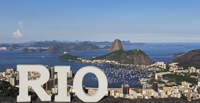 Rio de Janeiro Registra Recorde Histórico no Turismo no Início de 2026, Movimentando R$ 12,2 Bilhões