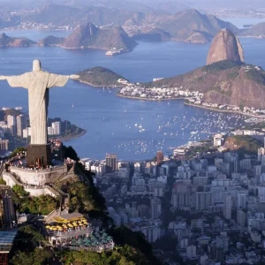 Turismo no Rio de Janeiro injeta R$ 12 bilhões na economia entre janeiro e abril, com alta de 3%