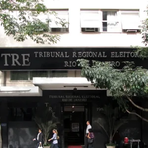 TRE-RJ Pede Forças Federais para Eleições 2024 e Alerta para 'Fenômeno Estrutural' de Violência no Rio
