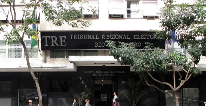 TRE-RJ Pede Forças Federais para Eleições 2024 e Alerta para 'Fenômeno Estrutural' de Violência no Rio
