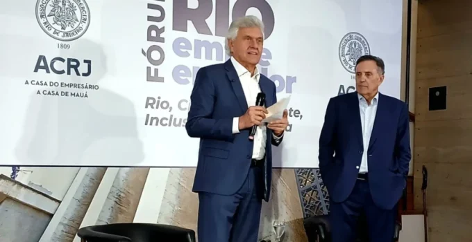 Ronaldo Caiado promete levar modelo de segurança de Goiás ao Rio e diz que vai "libertar" comunidades do tráfico