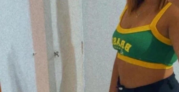 Mulher com corpo queimado em terreiro de Candomblé é sepultada no Rio; família pede justiça