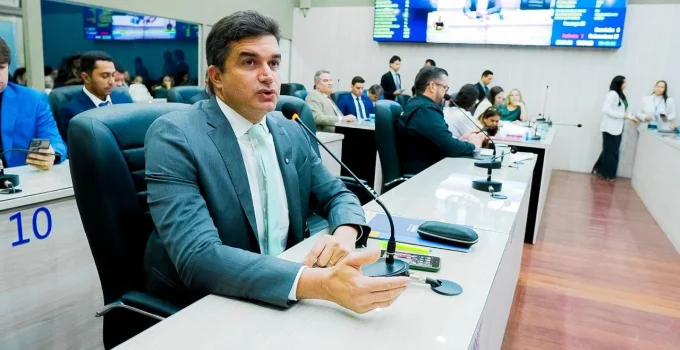 JHC é citado em reportagem nacional sobre Banco Master; Rui Palmeira cobra explicações sobre prejuízo ao IPREV Maceió