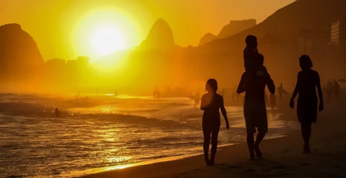 Rio de Janeiro superou 1 milhão de turistas internacionais no 1º semestre, impulsionando economia em R$ 17,2 bilhões