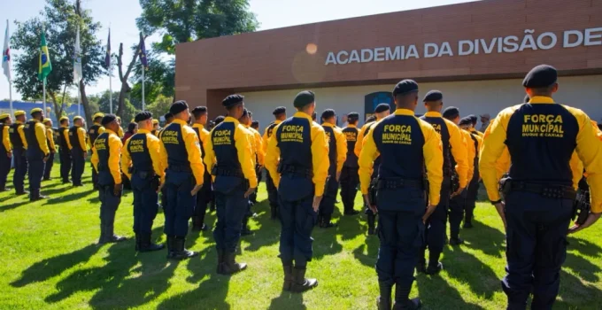 Duque de Caxias e Rio de Janeiro Ampliam Parceria Estratégica em Segurança Pública com Doação de Armas e Capacitação