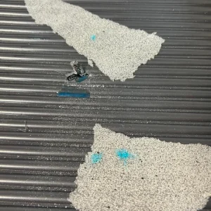 PF apreende mais de 3 kg de cocaína em mala de mulher que embarcaria para Tailândia no Galeão