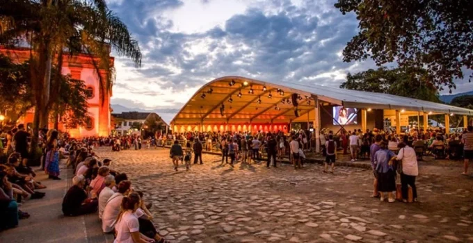 Casa Portugal na FLIP 2024: Literatura, Gastronomia e Turismo Promovem Relações Luso-Brasileiras no Rio de Janeiro