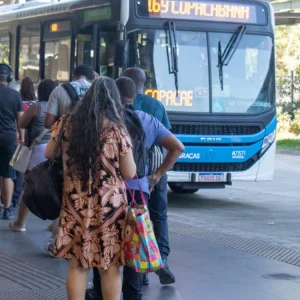 Usuários do Rio celebram normalização do aplicativo Jaé após dias de instabilidade no pagamento do transporte público