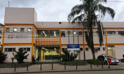 Pai é Preso no Rio por Espancar Filho de 3 Anos Após Criança Urinar e Defecar na Roupa