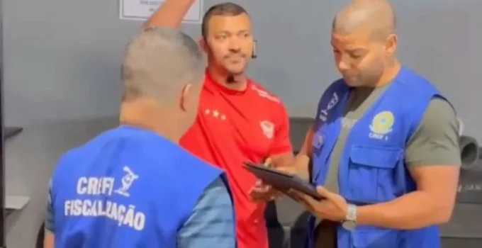 Professor Falso de Educação Física é Preso em Academia de Copacabana; Atuava Há 3 Anos