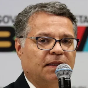 Chefe da Secom da Bahia, Marcus Di Flora, pede para sair e pode coordenar campanha de Benedita da Silva no Rio de Janeiro