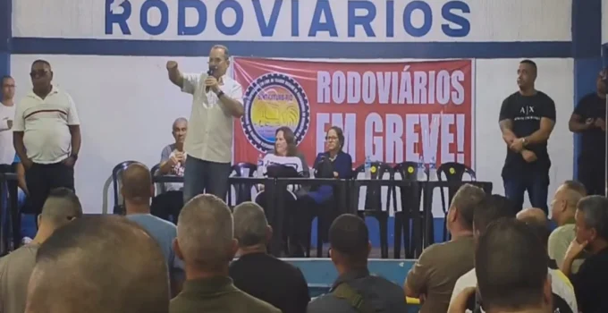 Rodoviários do Rio Rejeitam Proposta e Mantêm Estado de Greve; Negociações Seguem por Empresa