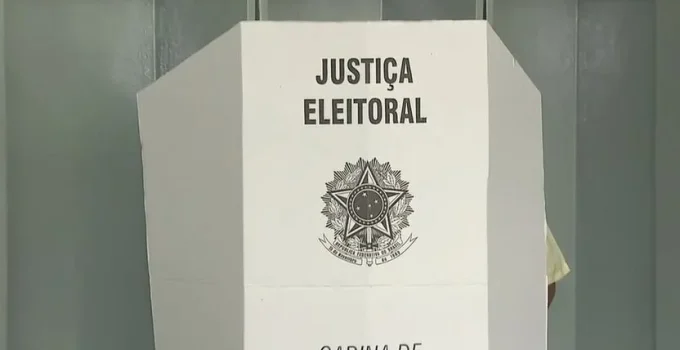 Justiça Eleitoral e PM do Rio definem reforço na segurança para eleições de outubro contra traficantes e milicianos