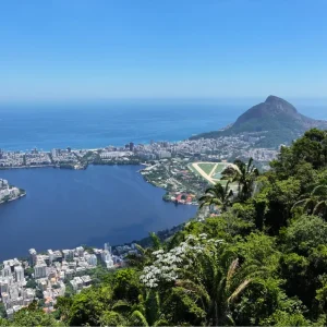 Rio de Janeiro: Uma Jornada Gastronômica Pelas Entranhas da Cidade Maravilhosa