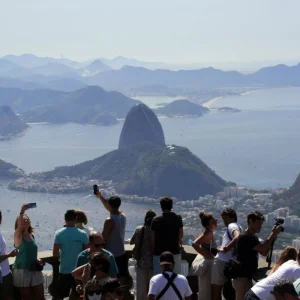 Turismo Injeta R$ 17,2 Bilhões na Economia do Rio de Janeiro no Primeiro Semestre de 2026