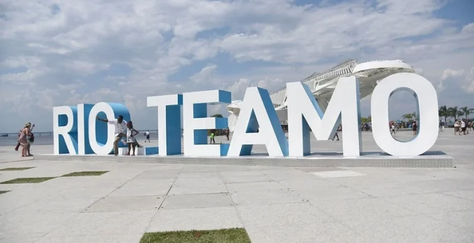 Rio Innovation Week Impulsiona Turismo e Desenvolvimento com Tecnologia e Experiências Imersivas no Píer Mauá