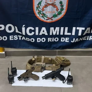 Operação Policial em Niterói: Um Morto e Cinco Presos em Ação Contra o Tráfico no Largo do Barradas