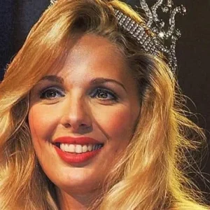 Fernanda Louback, Amiga de Michelle Bolsonaro, é Vice na Chapa Bolsonarista no RJ e Já Criticou Ludmilla