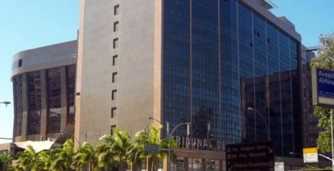 Justiça do Rio condena homem a 87 anos de prisão por tentativa de homicídio contra 13 policiais civis