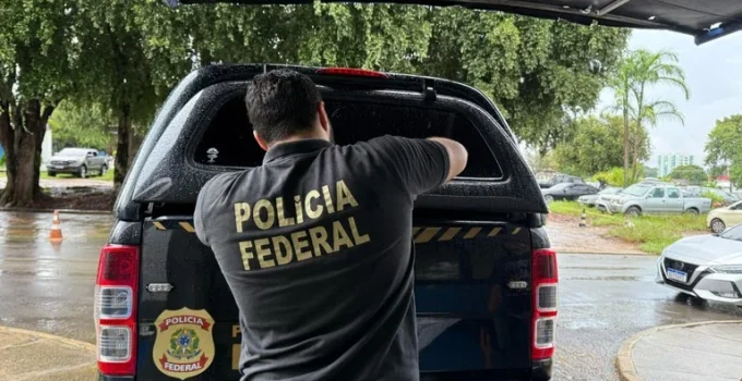 PF prende dois sargentos da PMERJ por suspeita de vazar operações contra facções criminosas no Rio