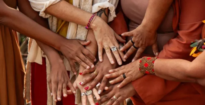 Festival Raízes de Arte Sustentável Animista celebra culturas indígenas e afro-brasileiras no Rio