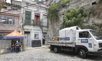 Sobrado que desabou no Catete será demolido nesta terça-feira; 17 pessoas ficaram feridas