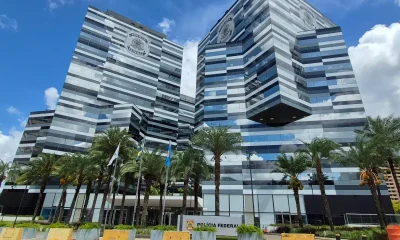 PF prende desembargador do Rio em operação contra vazamento de informações sigilosas para o Comando Vermelho