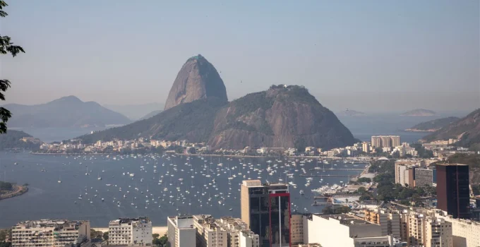 Turismo Impulsiona R$ 24,5 Bilhões na Economia do Rio de Janeiro até Novembro de 2025