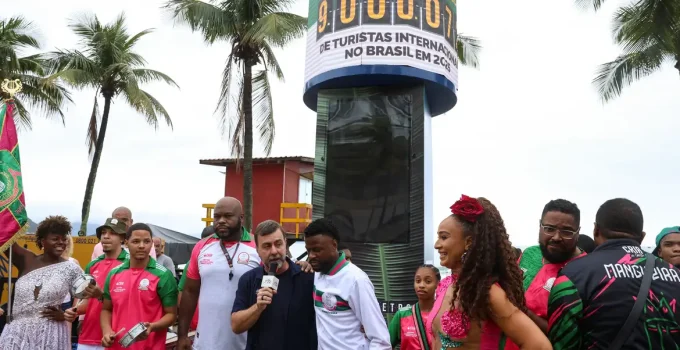 Brasil Atinge Recorde Histórico com 9 Milhões de Turistas Internacionais em 2025, Superando Expectativas