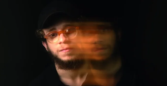 Pedro Vinicio Revela 'Coleção de Verão' Inspirada em Viagem ao Rio de Janeiro, Celebrando Sucesso Viral