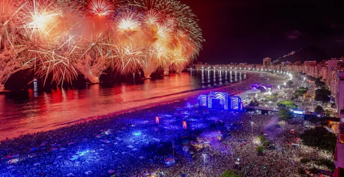 Réveillon no Rio: Crianças ganharão pulseiras de identificação para evitar desencontros na virada do ano